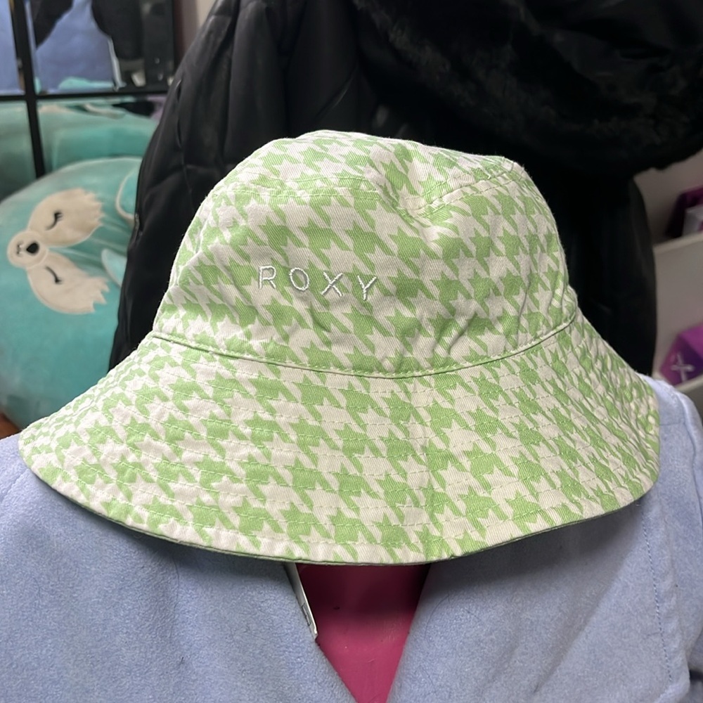Reversible Roxy bucket hat - Picture 2 of 2